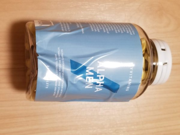 ラベルと一部が破損内部の変質は判断出来ず