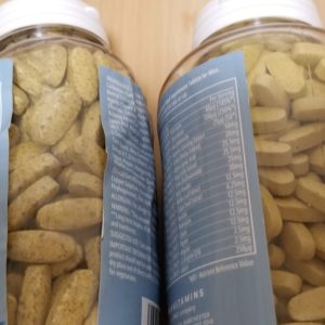 左がボトルが大きく破損 左がボトルが大きく破損